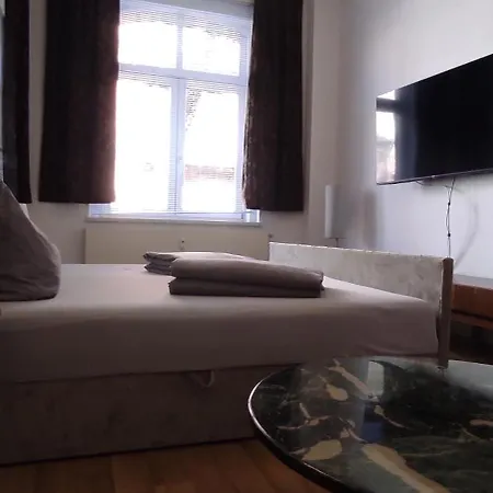 - Erdgeschoss Apartment Cottbus