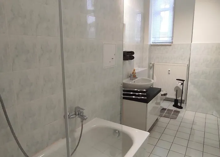 - Erdgeschoss アパート *